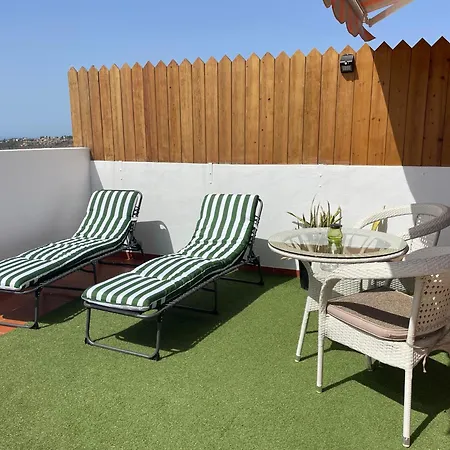 Apartment Atico Con Barbacoa Y Terraza Exclusiva.