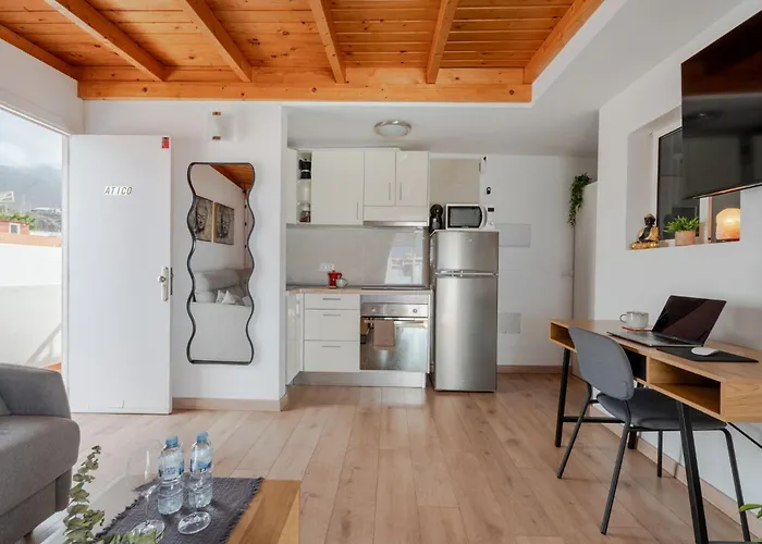 Atico Con Barbacoa Y Terraza Exclusiva. Apartmán