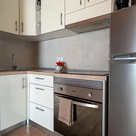 Apartment Atico Con Barbacoa Y Terraza Exclusiva.