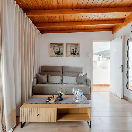 Atico Con Barbacoa Y Terraza Exclusiva.