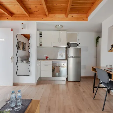 Atico Con Barbacoa Y Terraza Exclusiva. Apartman