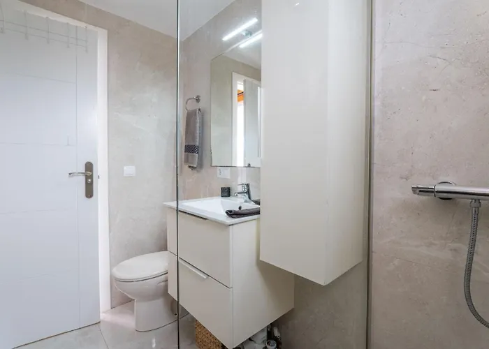 Atico Con Barbacoa Y Terraza Exclusiva. Διαμέρισμα