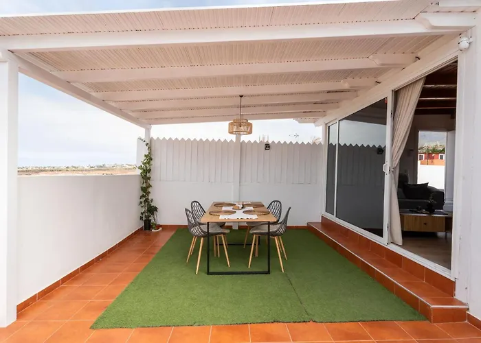 Atico Con Barbacoa Y Terraza Exclusiva.