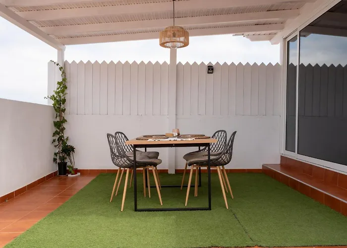 شقة Atico Con Barbacoa Y Terraza Exclusiva. أذيخي